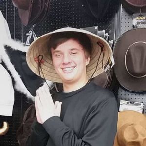 Meet your Posher, Kyle